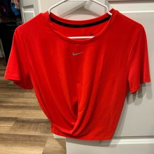 Nike Dri-Fit One Luxe Twist Cropped T-Shirt